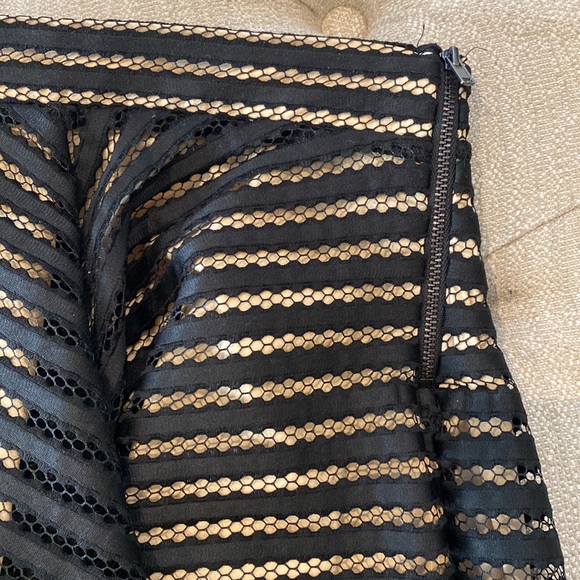 Miss Behave Girls Size 8 Two piece Black with cream lining outfit. - Picture 7 of 8